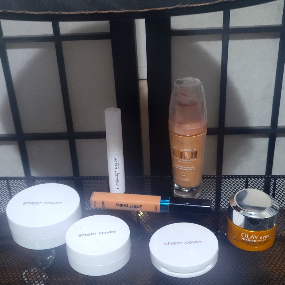 Makeup bundle